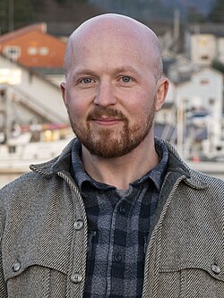 Photo of Jonathan Kreiss-Tomkins