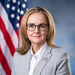 Photo of Madeleine Dean